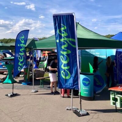 Demonstrates durable heavy duty custom canopy